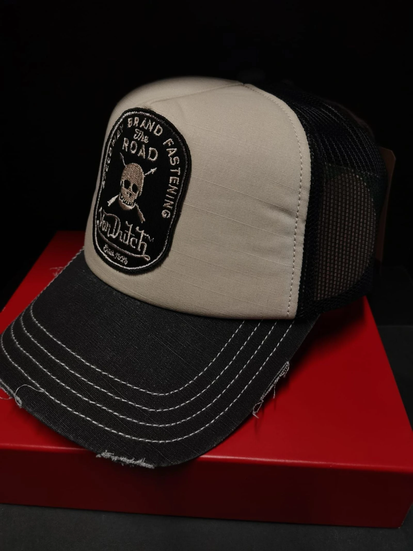 Von Ducht Cap – photo 7